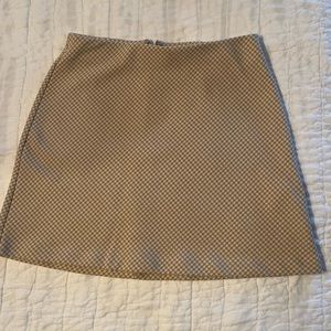 Aritzia Wilfred skirt